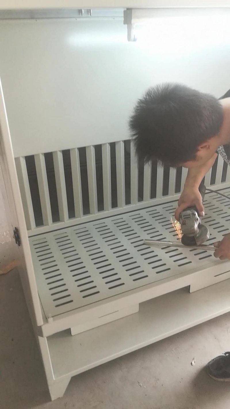 打磨除塵工作臺怎么維護(hù)？